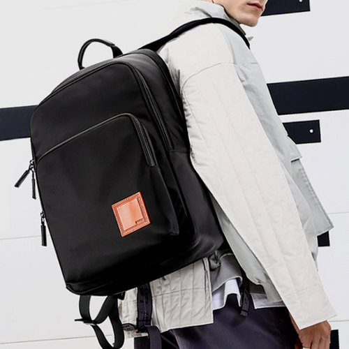 빌리버스 남자 백팩 BJE220 남성 노트북 15.6 수납가능 캐리어 결합 튼튼한 가방